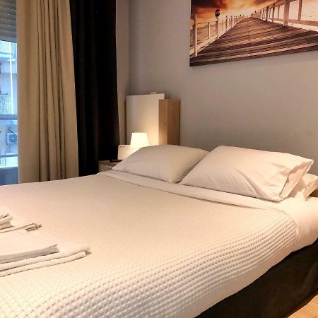 Mitropoleos Street Elegant Apartment Firostefani Dış mekan fotoğraf