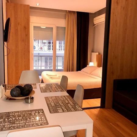 Mitropoleos Street Elegant Apartment Firostefani Dış mekan fotoğraf