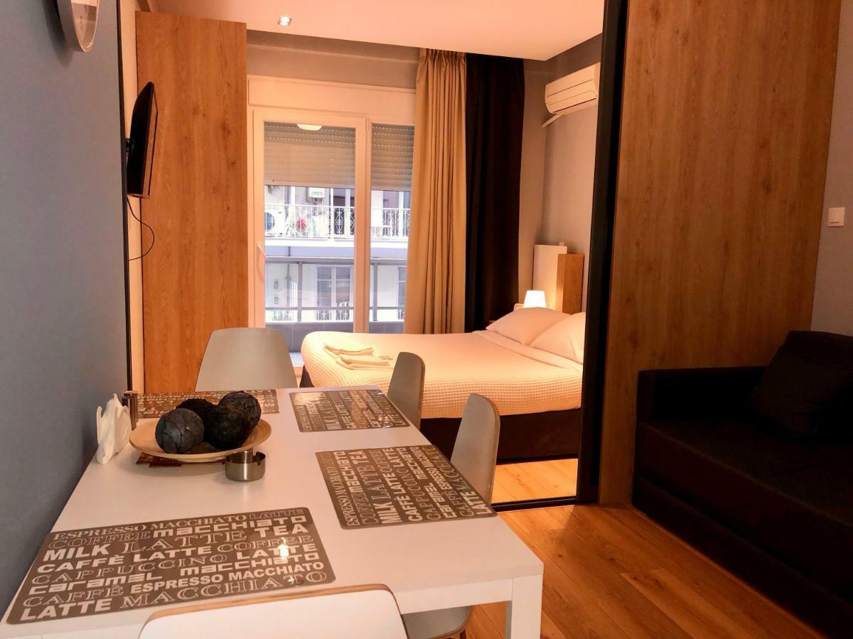 Mitropoleos Street Elegant Apartment Firostefani Dış mekan fotoğraf