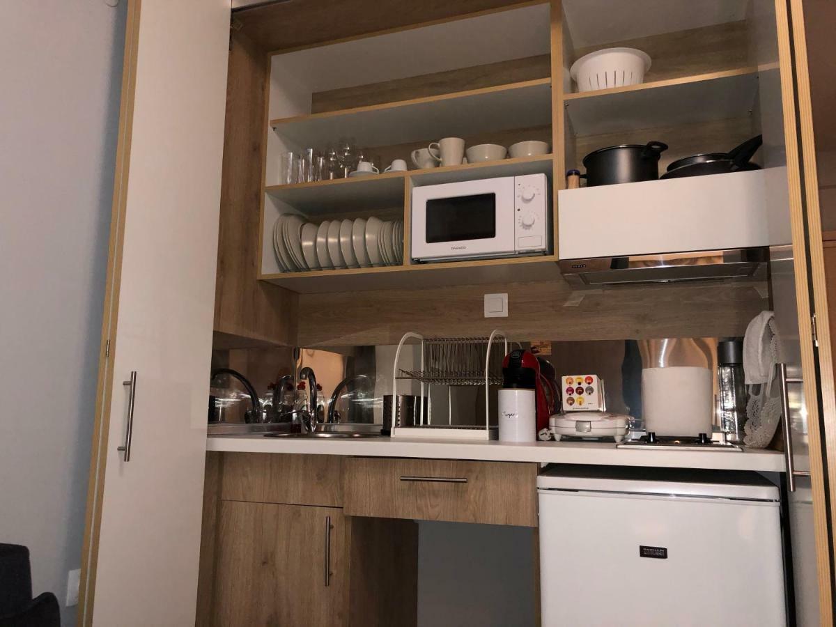 Mitropoleos Street Elegant Apartment Firostefani Dış mekan fotoğraf